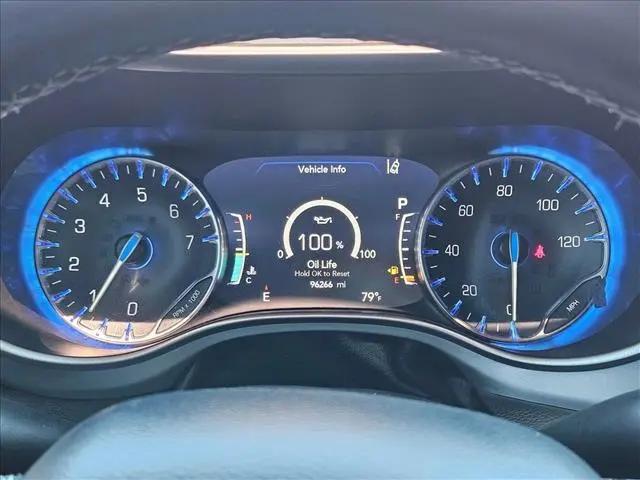 2020 Chrysler Pacifica Touring