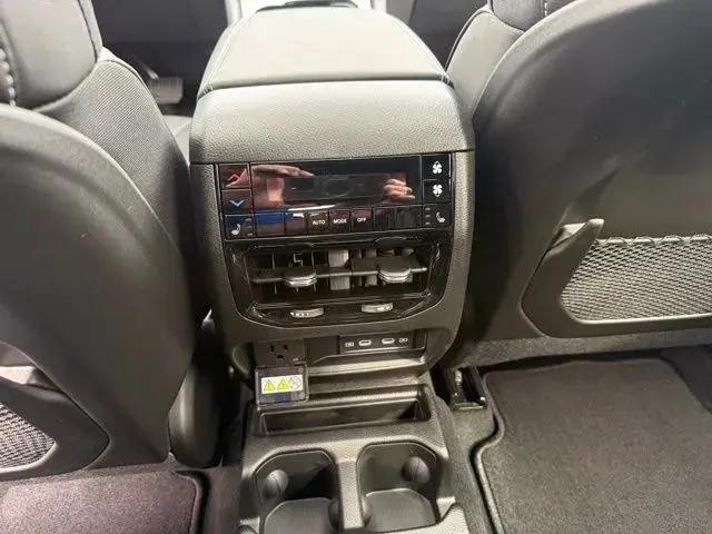 2026 Jeep Grand Cherokee L Limited Reserve