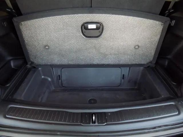 2025 Jeep Grand Cherokee L Laredo X 4x2