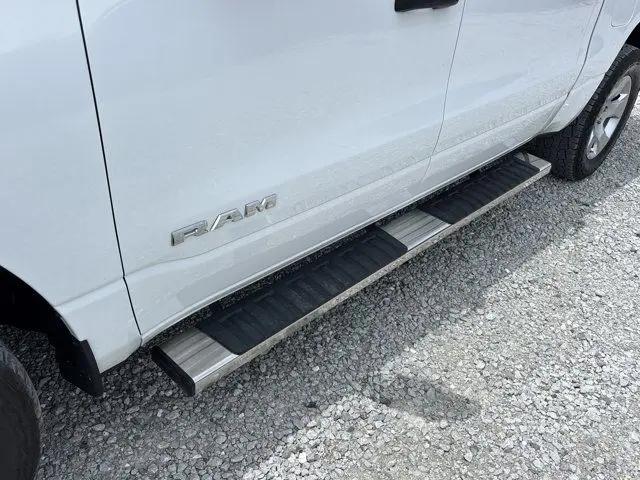 2023 Ram 1500 Big Horn Crew Cab 4x4 5'7" Box