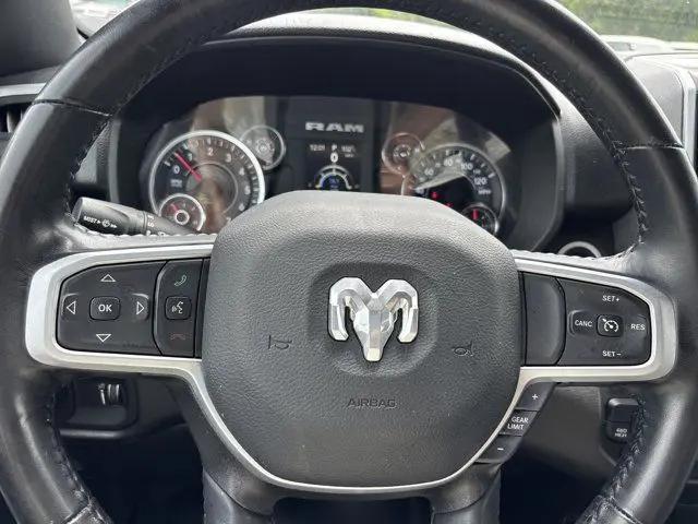 2023 Ram 1500 Big Horn Crew Cab 4x4 5'7" Box