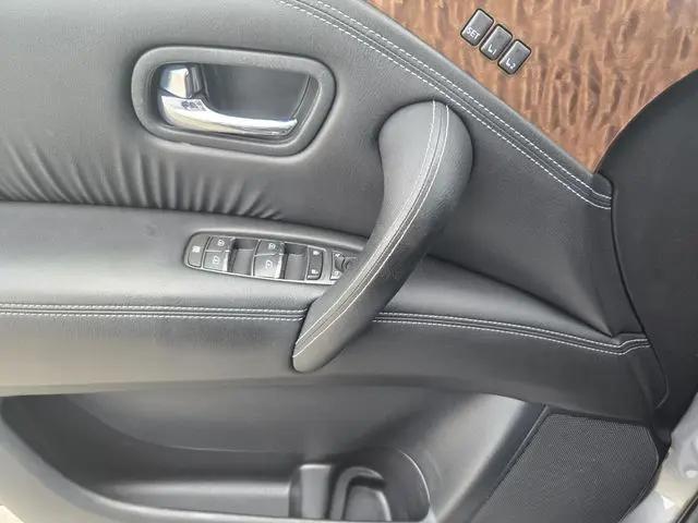 2020 Nissan Armada Platinum 2WD