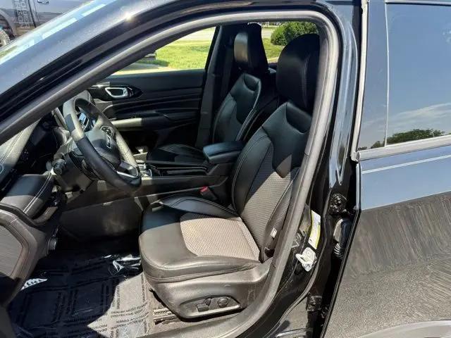 2023 Jeep Compass Altitude 4x4