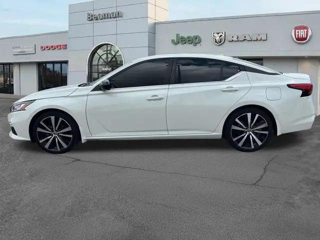 2022 Nissan Altima SR FWD