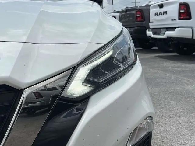 2022 Nissan Altima SR FWD