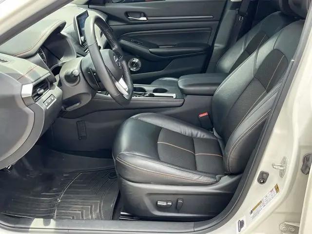 2022 Nissan Altima SR FWD