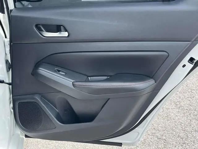 2022 Nissan Altima SR FWD