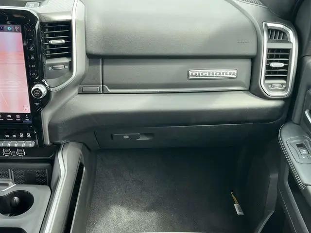 2026 Ram 3500 Big Horn Crew Cab 4x4 8' Box