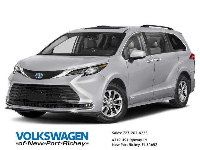 2021 Toyota Sienna XLE for sale in New Port Richey, FL