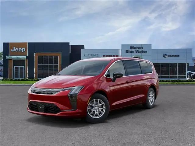2027 Chrysler Pacifica Select for sale in FORT GRATIOT, MI
