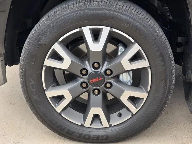 2025 Toyota 4Runner TRD Sport Premium