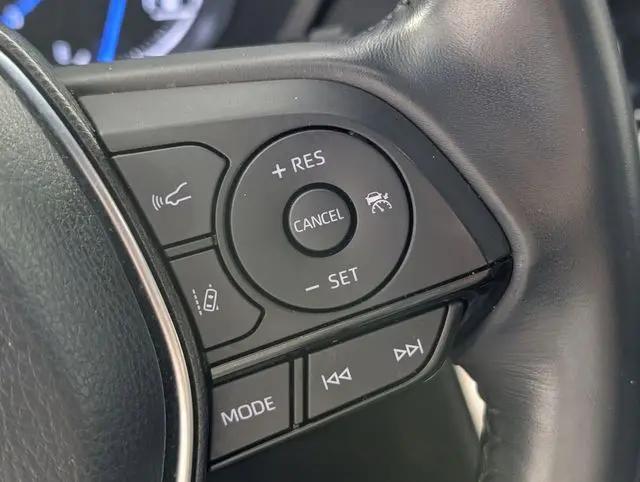 2024 Toyota Venza LE