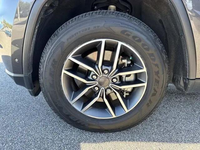 2021 Jeep Grand Cherokee Limited 4x2