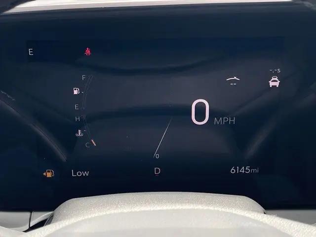 2025 Buick NV Avenir FWD