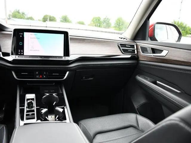 2024 Volkswagen Atlas 2.0T SEL