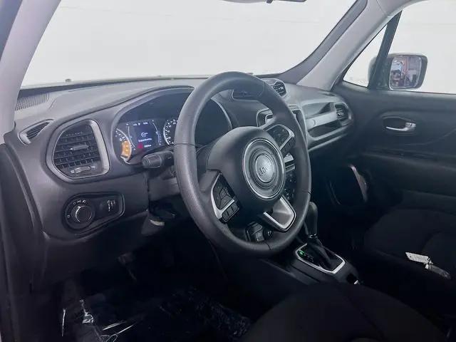2023 Jeep Renegade Latitude 4x4