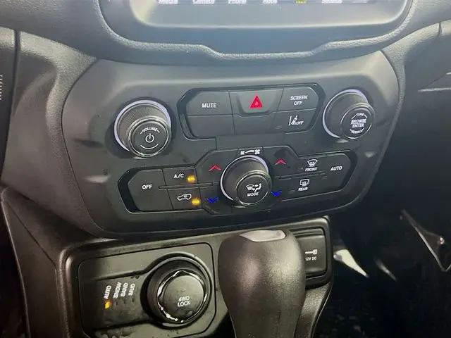 2023 Jeep Renegade Latitude 4x4