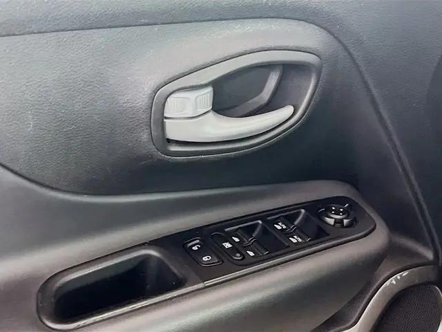 2023 Jeep Renegade Latitude 4x4