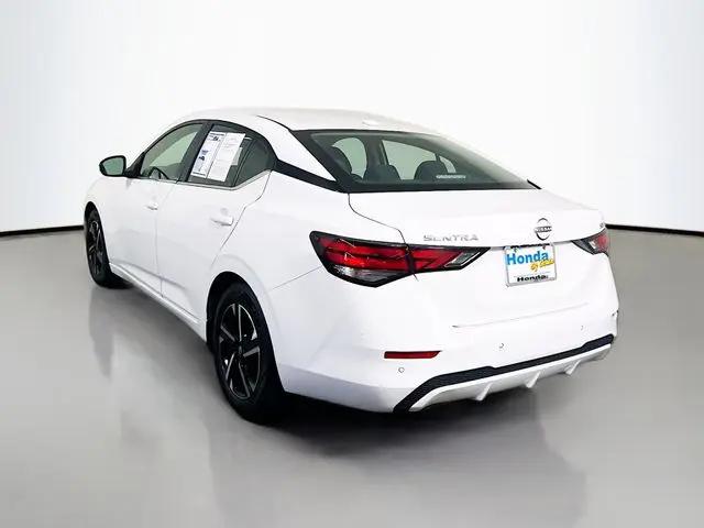 2024 Nissan Sentra SV Xtronic CVT