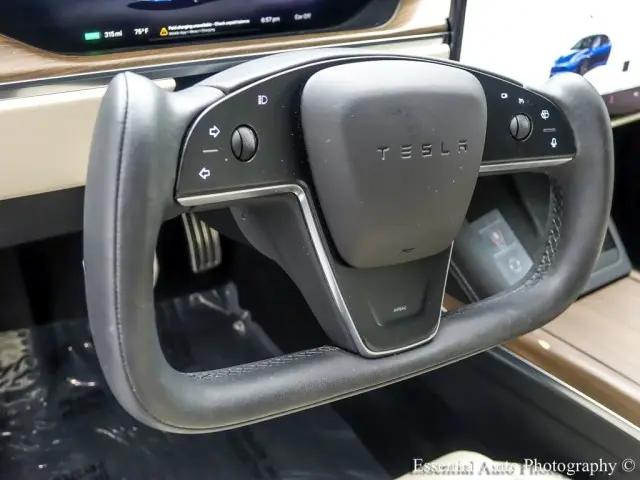 2023 Tesla Model S Standard Range
