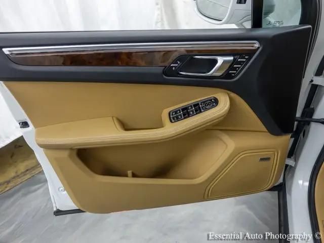 2018 Porsche Macan Sport Edition