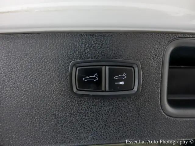2018 Porsche Macan Sport Edition