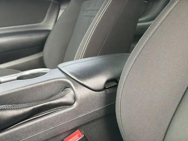 2020 Ford Mustang EcoBoost Fastback