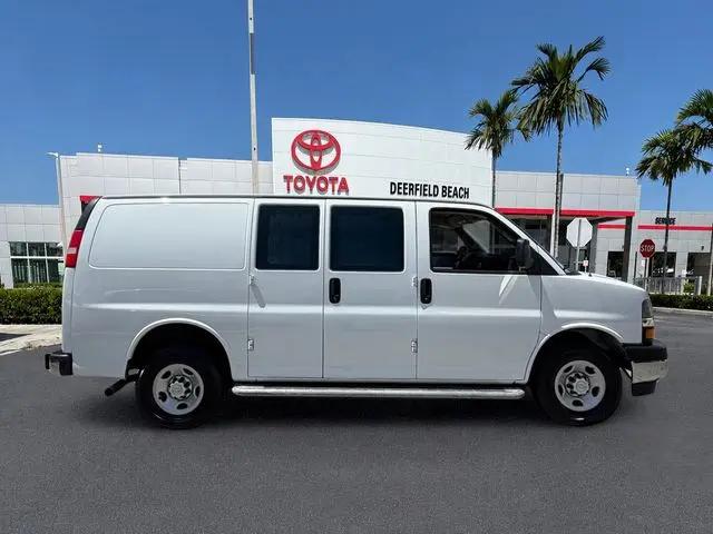 2019 Chevrolet Express Work Van