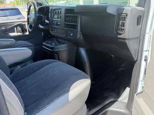 2019 Chevrolet Express Work Van