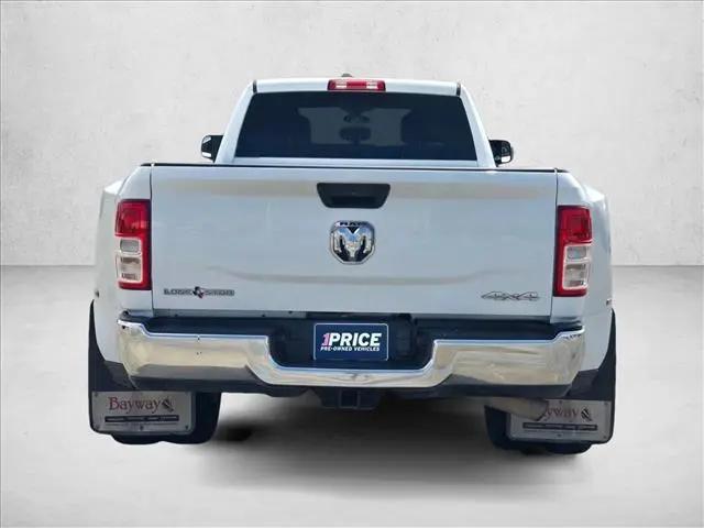 2022 Ram 3500 Lone Star Crew Cab 4x4 8' Box