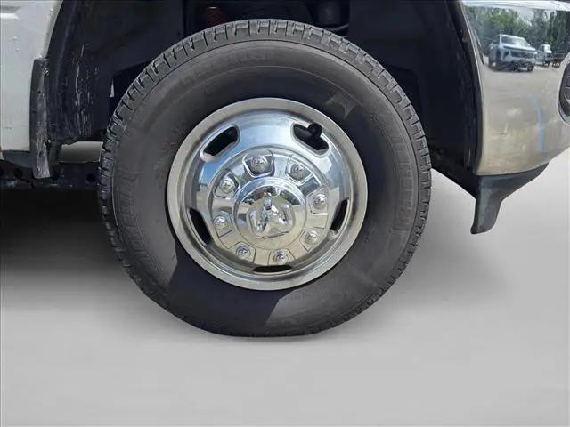 2022 Ram 3500 Lone Star Crew Cab 4x4 8' Box