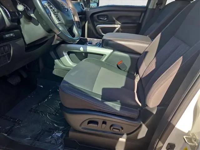 2021 Nissan Titan Crew Cab SV 4x4