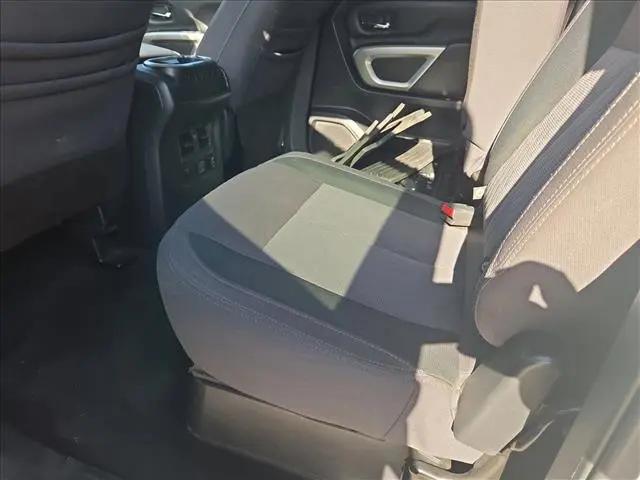 2021 Nissan Titan Crew Cab SV 4x4