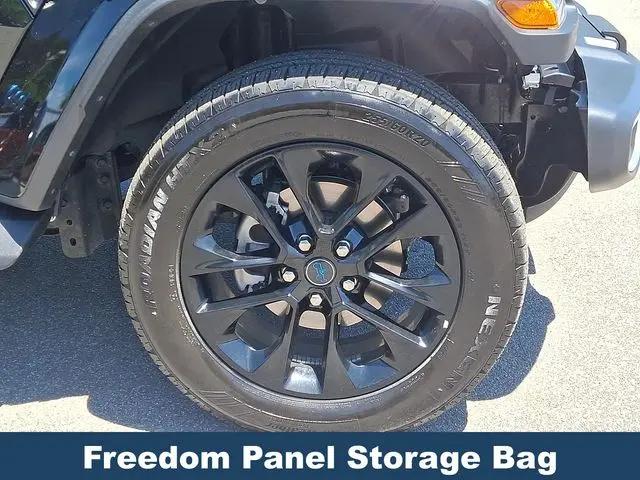 2025 Jeep Wrangler 4xe Sahara 4xe