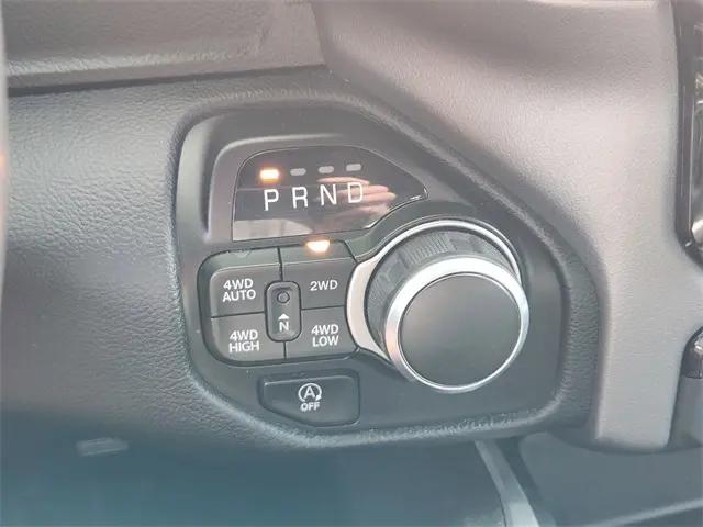 2022 Ram 1500 Lone Star Crew Cab 4x4 5'7" Box