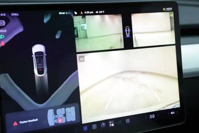 2024 Tesla Model Y Performance Dual Motor All-Wheel Drive