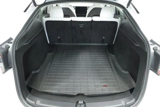 2024 Tesla Model Y Performance Dual Motor All-Wheel Drive