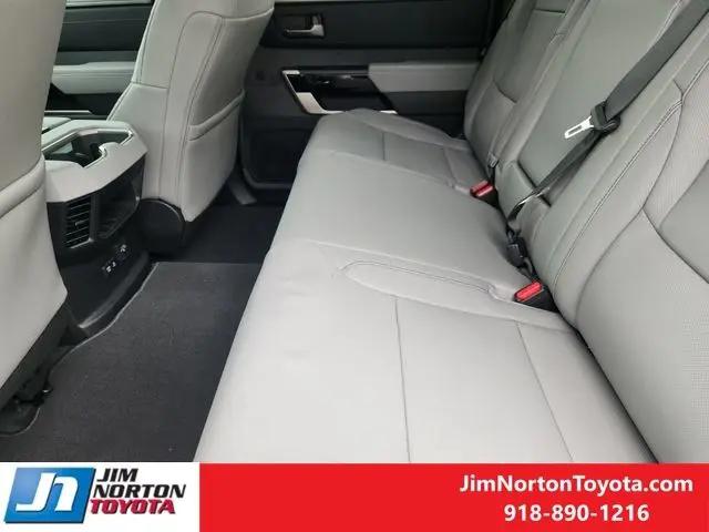 2026 Toyota Tundra Limited CrewMax 5.5' Bed