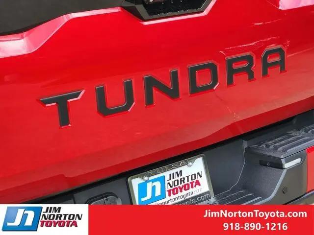 2026 Toyota Tundra Platinum CrewMax 5.5' Bed