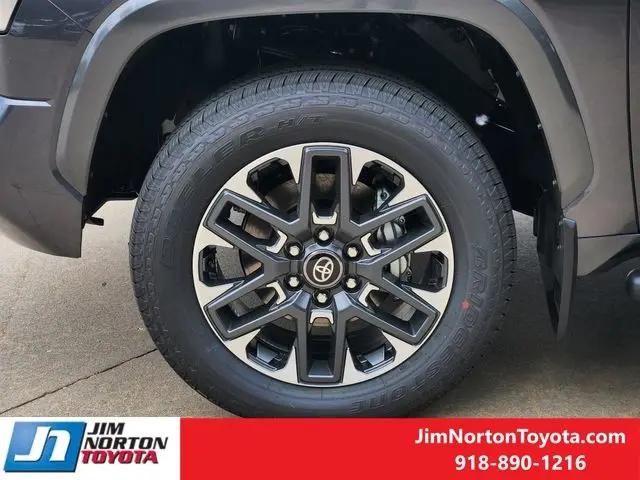 2026 Toyota Tundra Limited CrewMax 5.5' Bed
