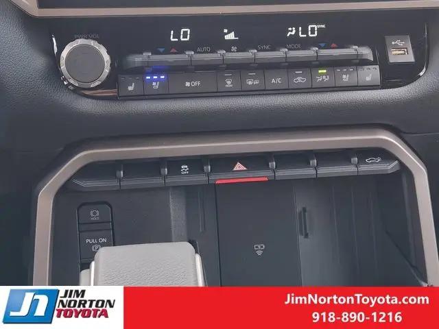 2026 Toyota Tundra Limited CrewMax 5.5' Bed