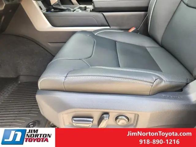 2026 Toyota Tundra Limited CrewMax 5.5' Bed