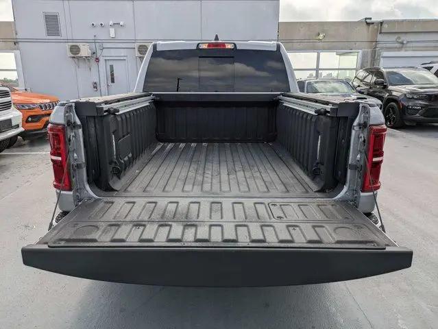 2025 Ram 1500 Limited Crew Cab 4x4 5'7" Box