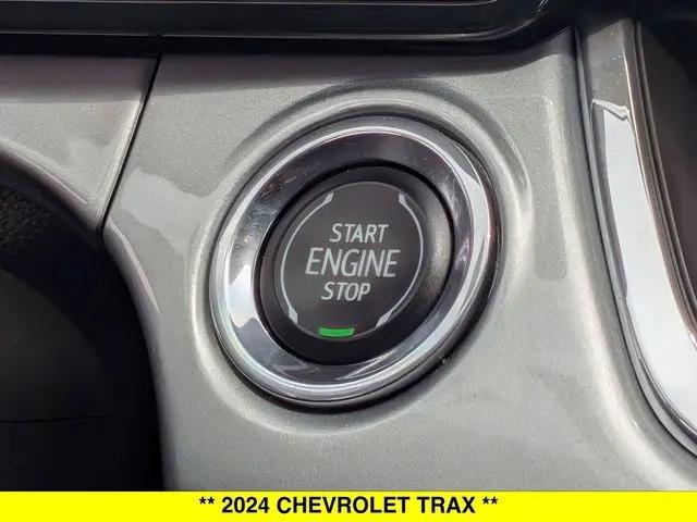 2024 Chevrolet Trax FWD LT