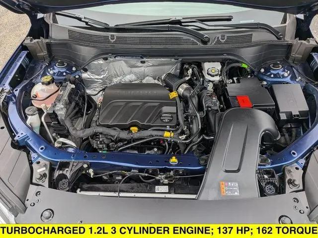 2024 Chevrolet Trax FWD LT