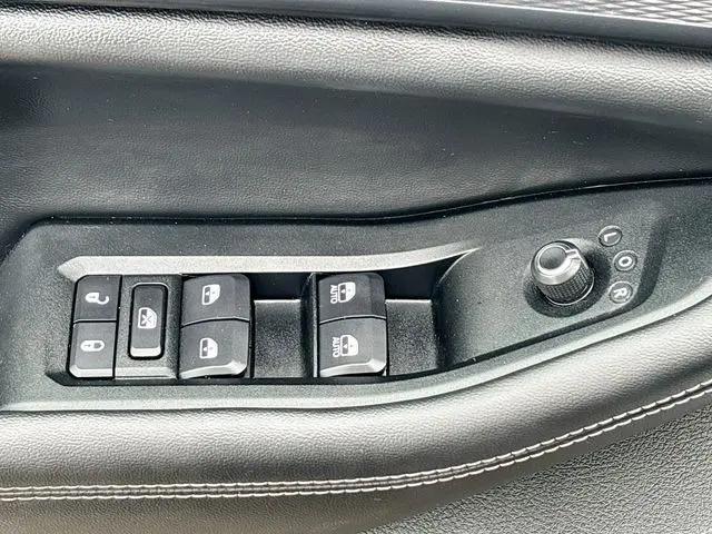 2023 Jeep Grand Cherokee Altitude 4x2