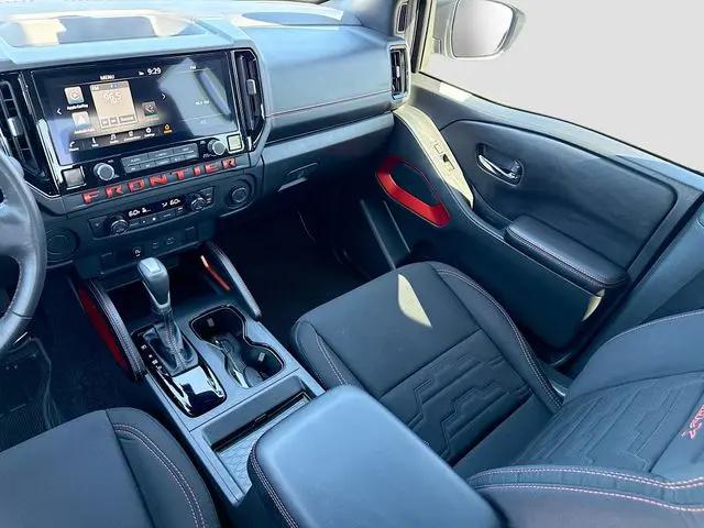 2025 Nissan Frontier Crew Cab PRO-X 4x2