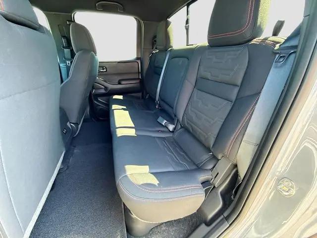 2025 Nissan Frontier Crew Cab PRO-X 4x2
