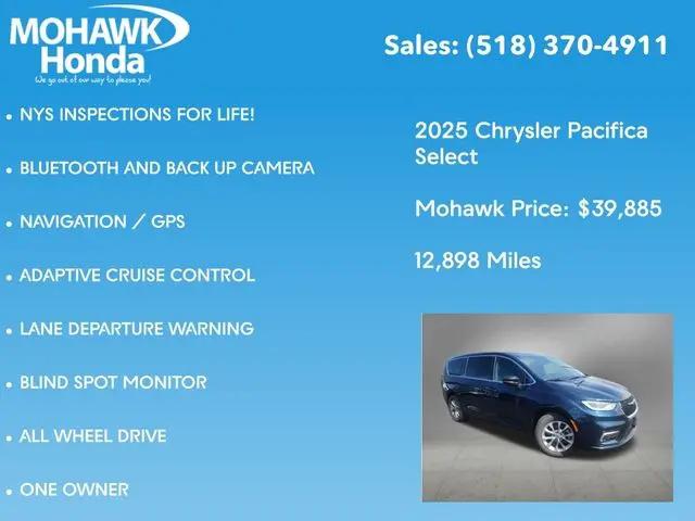 2025 Chrysler Pacifica Select