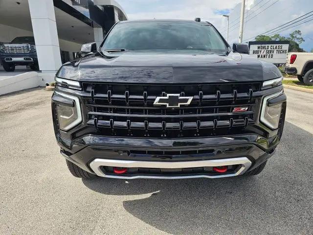 2025 Chevrolet Suburban 4WD Z71